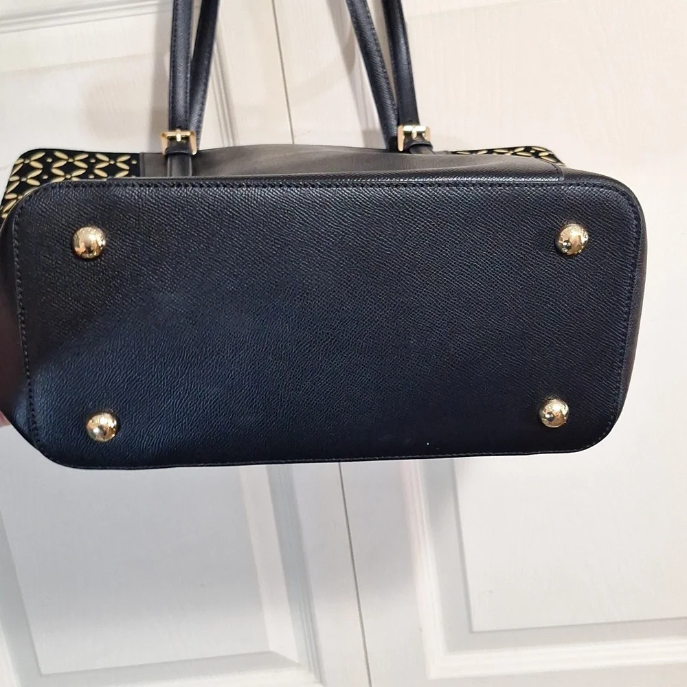 Michael Kors large suede jet set travel tote - black/gold laser cut - Picture 5 of 12